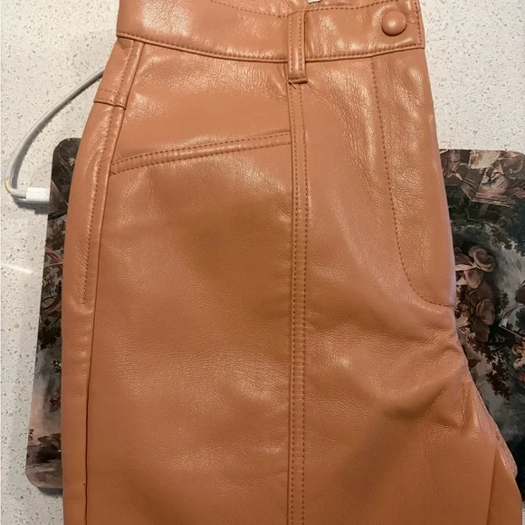 Wilfred Camel Leather Pants - Picture 2 of 4